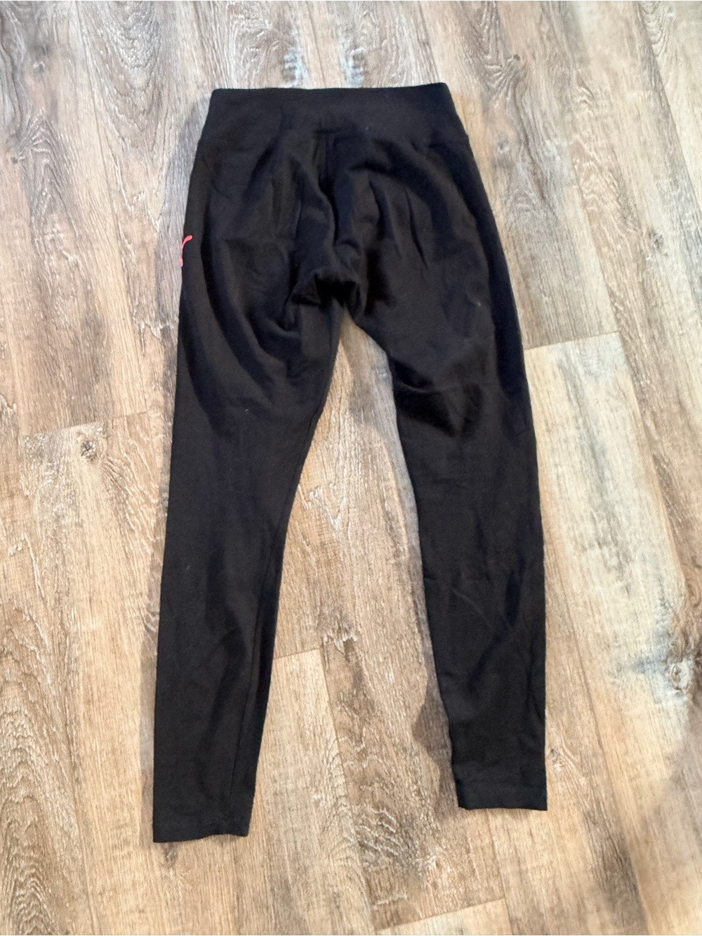 Puma Black Leggings with Red Logo and White Stripe - Picture 4 of 5